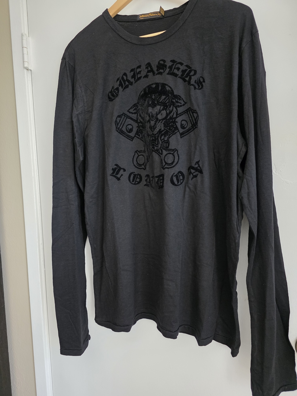 Men's Black Long Sleeve Graphic Tee